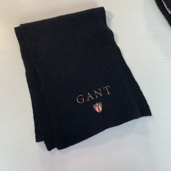 Giant Scarf & Beanie main image 5